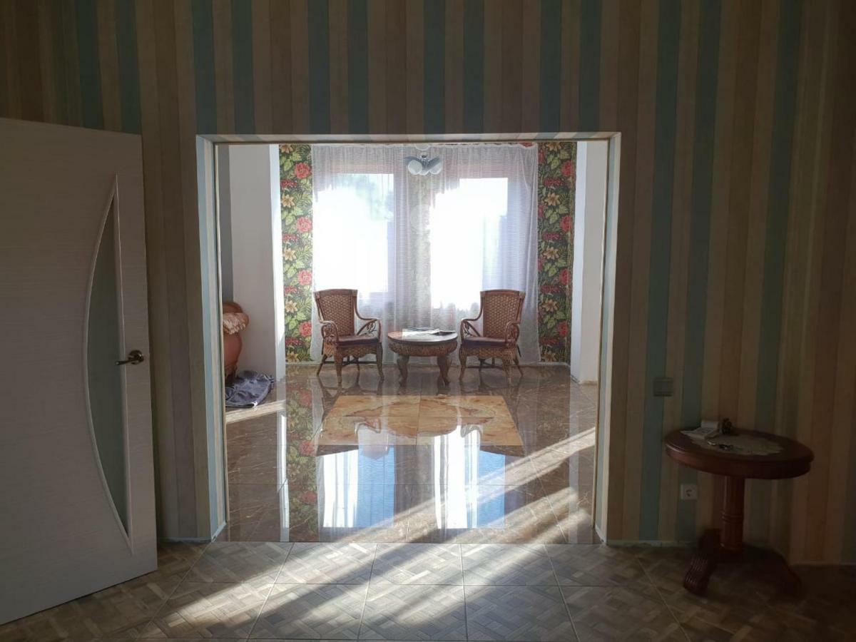 Guest House On Naberezhnaya St Bajkalsk Exteriör bild